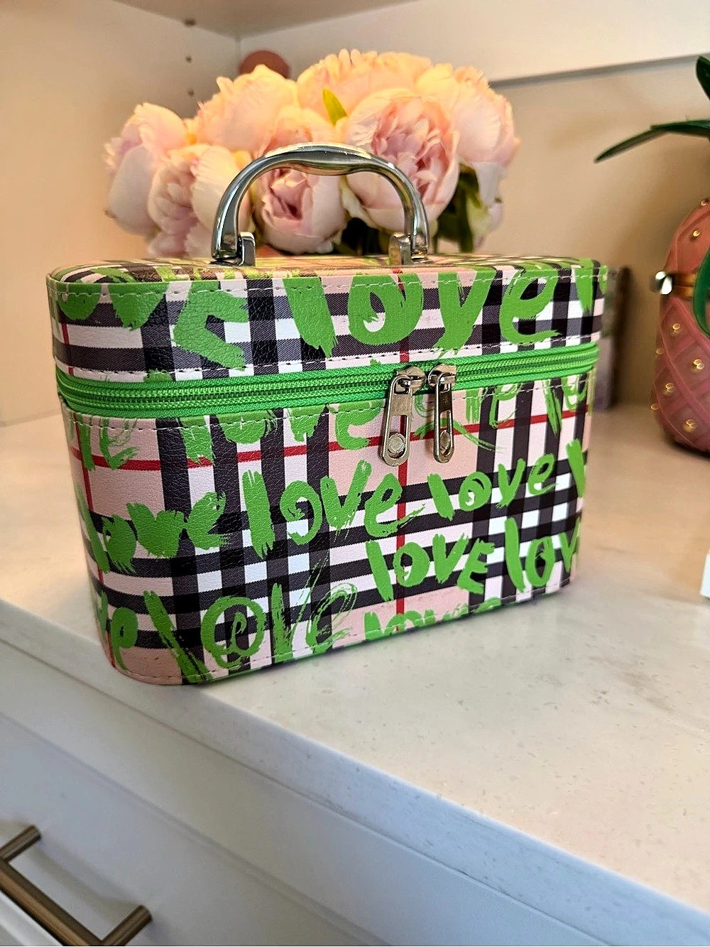 Graffiti Plaid Train Case Cosmetic Case in Green and checkered plaid NEW FRESH! - Picture 4 of 16